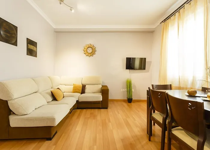 Con Patio En Centro Apartmán