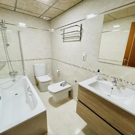 Con Patio En Centro 아파트