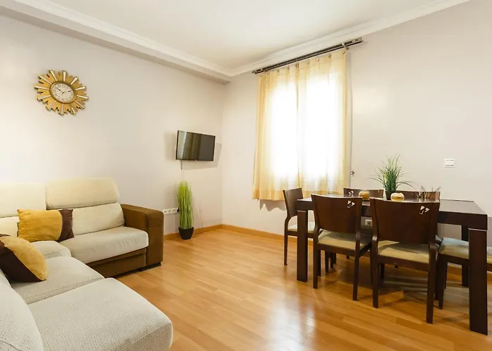 Con Patio En Centro * カディス